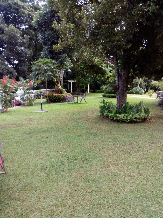 Manor House Hotel Kandy Exterior photo